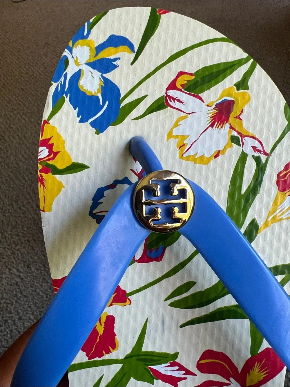 Tory Burch White Flower-Print Flip Flop Sandals with Gold Emblem
